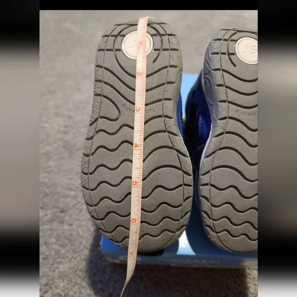 Munchkin Navy High top Sneakers kids size 8M - Picture 7 of 9